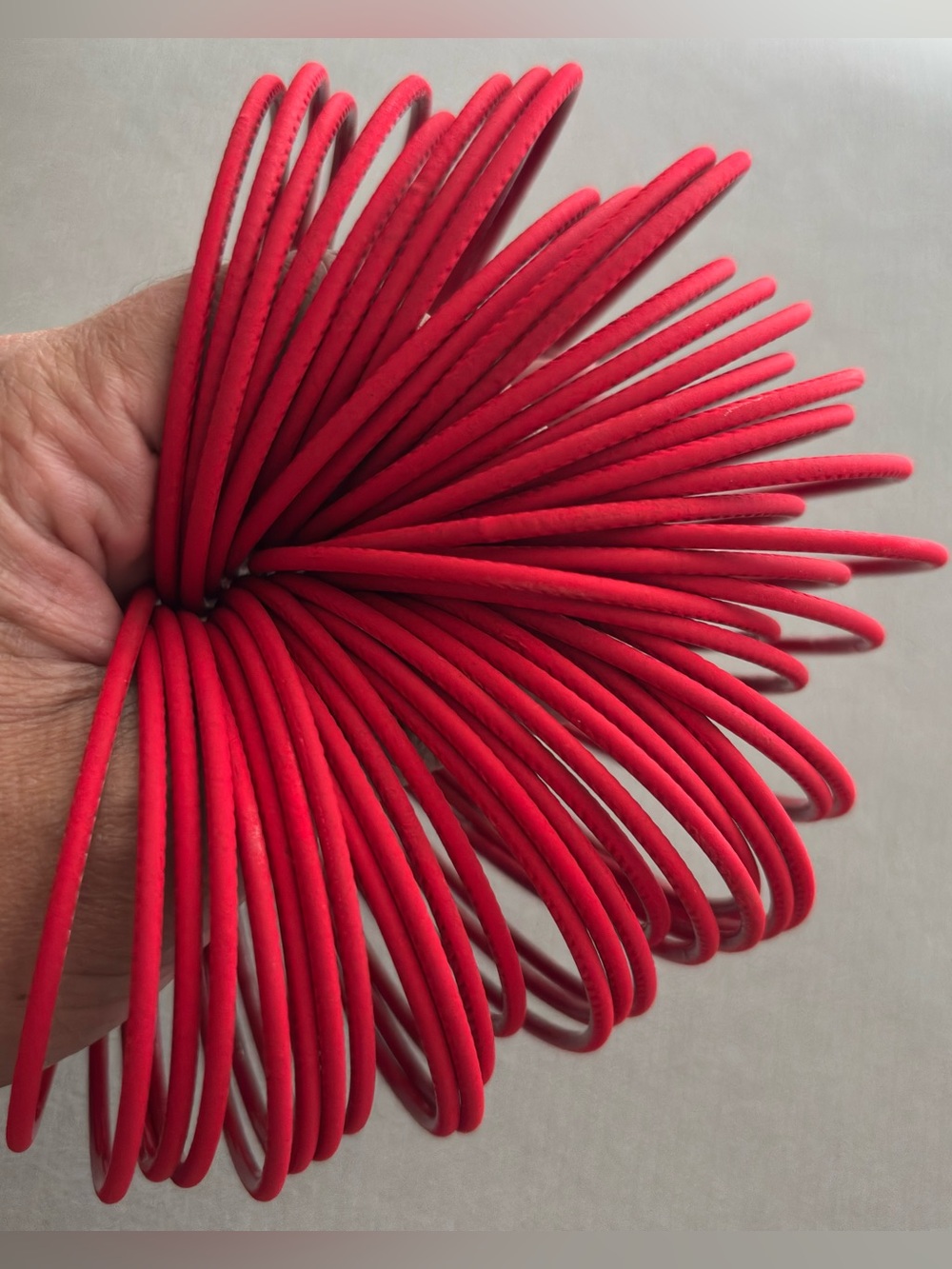Red Metal Bangles Size 2.4 - Picture 2 of 3